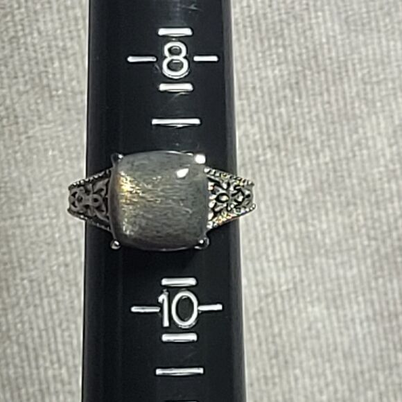 Golden Sheen Moonstone Ring - Picture 8 of 16